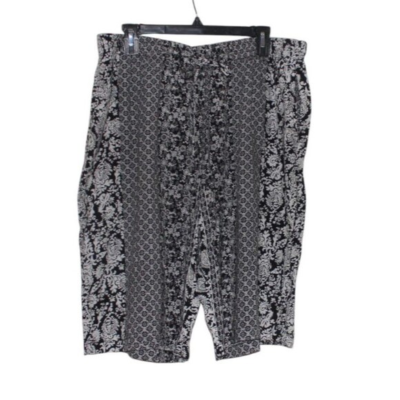 Boca Bay  Pulll on Pants Shorts  Black and White Pockets Size Women's XXL - Picture 1 of 4